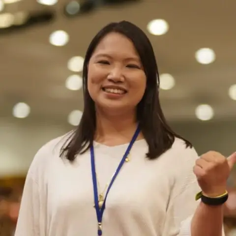 國際職場溝通教練 Leah Kao